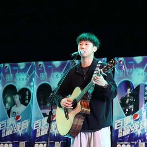 蛇王强摁做开腿呻吟H
